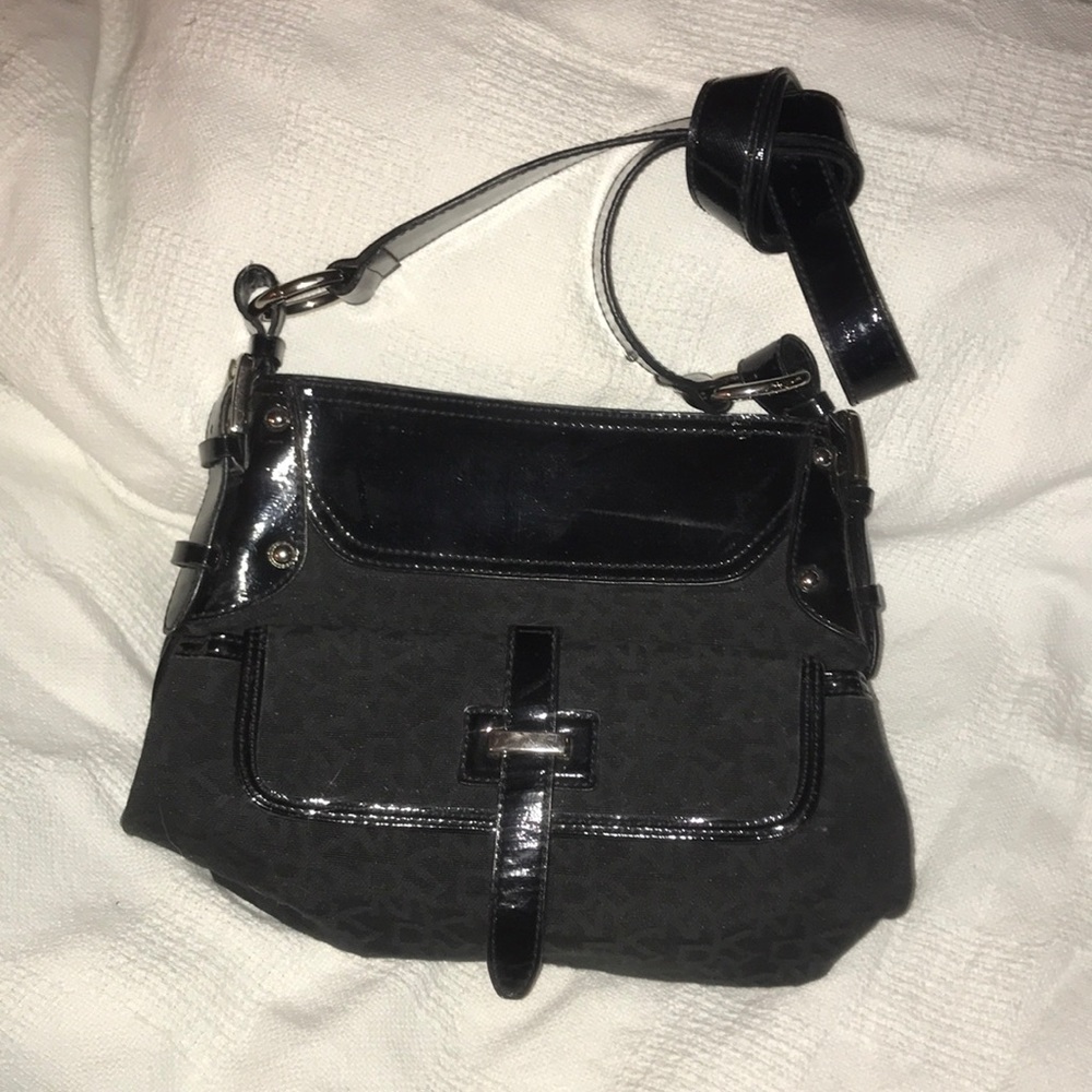 Black DKNY purse with straps